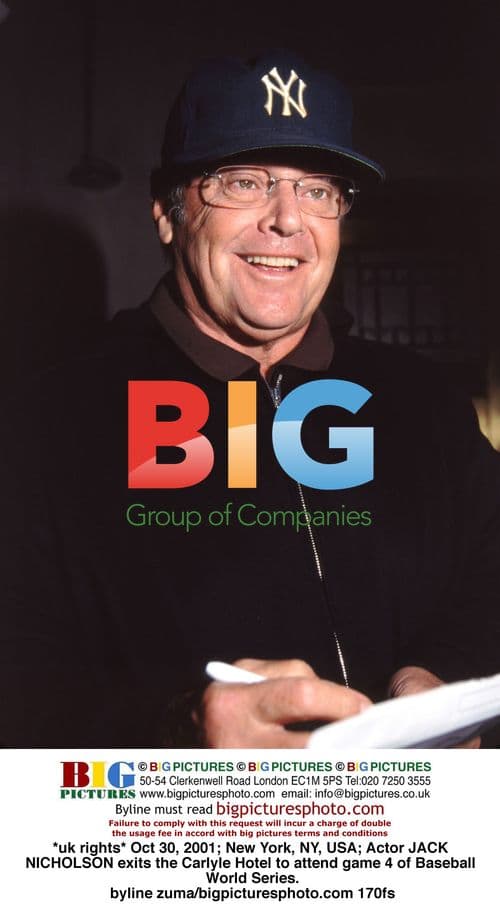 Jack Nicholson Exits Carlyle Hotel for World Series