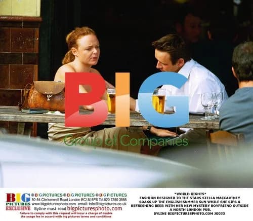 Stella McCartney Enjoys Pub Outing