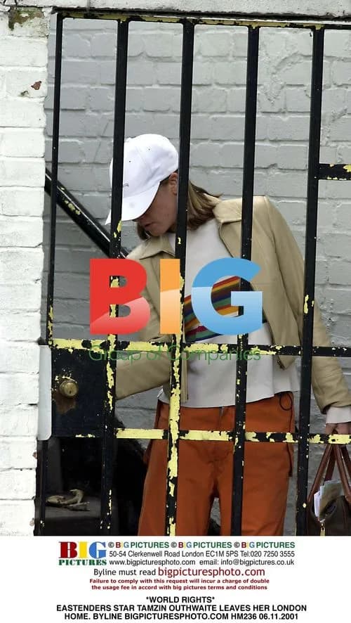 Tamzin Outhwaite leaves London home