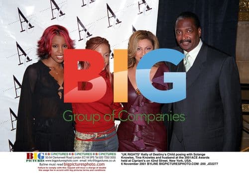 Destiny's Child & Knowles Family at 2001 ACE Awards
