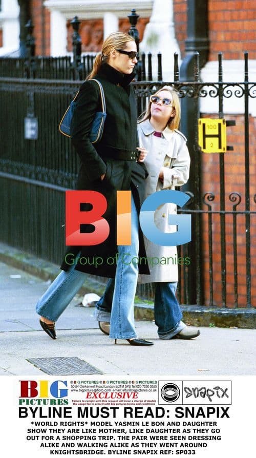 Yasmin Le Bon and daughter shopping