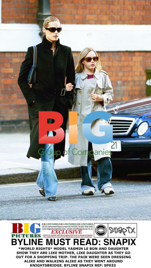 Yasmin Le Bon and Daughter Shopping in Knightsbridge