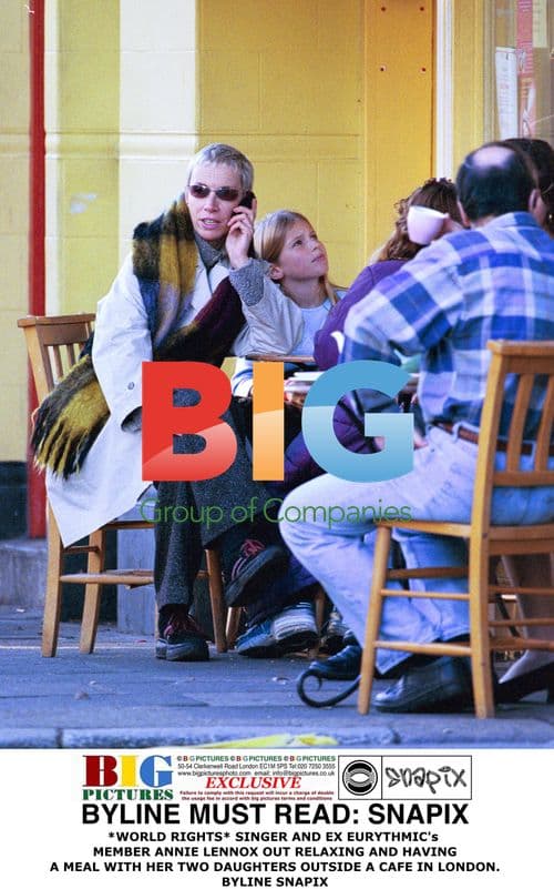 Annie Lennox Relaxes with Daughters in London