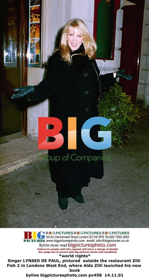 Singer LYNSED DE PAUL at Zilli Fish 2 Launch