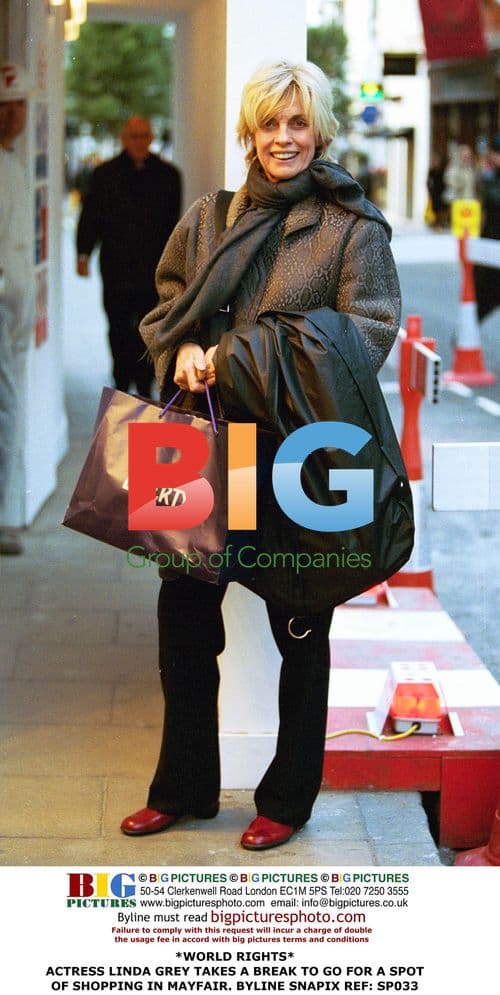 Linda Grey Shopping in Mayfair