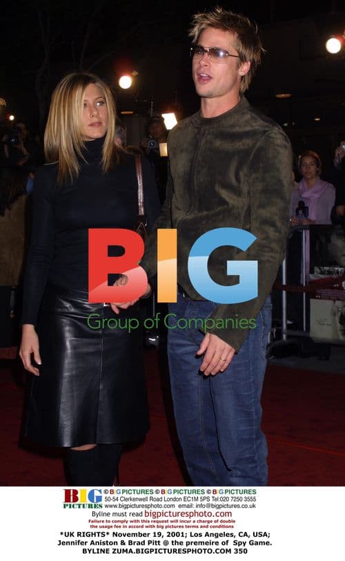 Jennifer Aniston and Brad Pitt at Spy Game Premiere