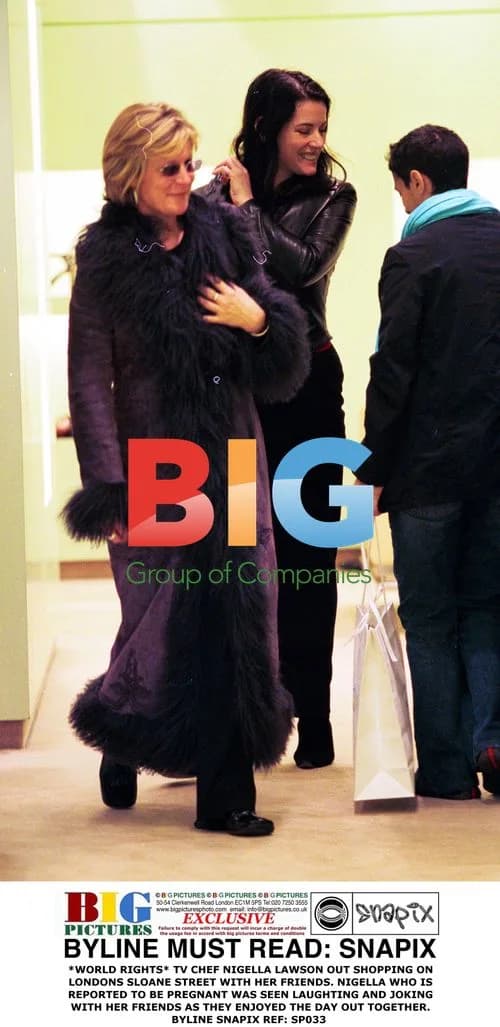 Nigella Lawson Shopping with Friends in London