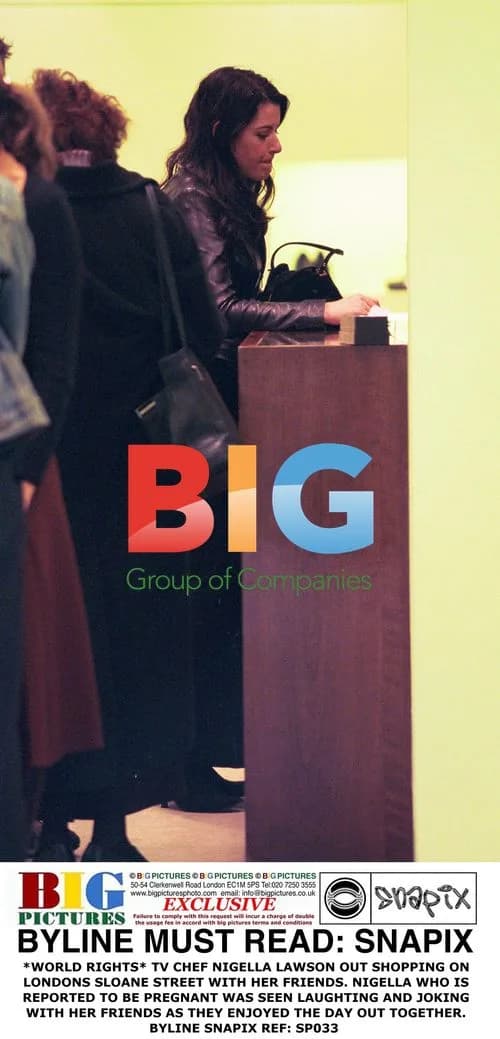 Nigella Lawson Shopping in London