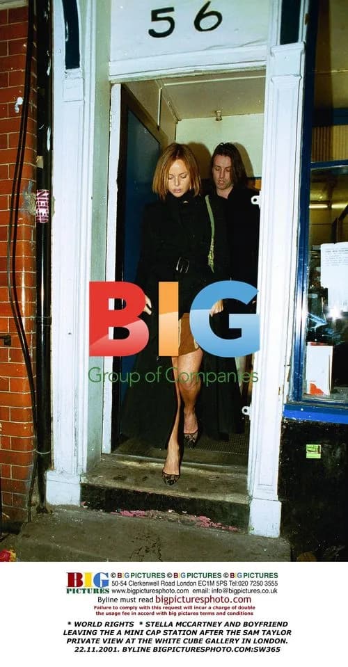 Stella McCartney and Boyfriend at Art Gallery