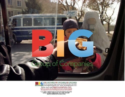 Afghans Beg for Food and Medicine in Kabul