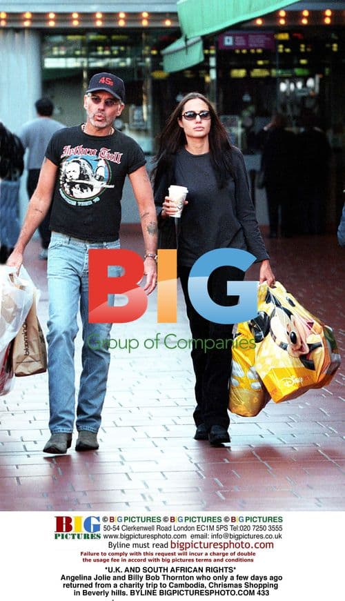 Angelina Jolie and Billy Bob Thornton Christmas Shopping