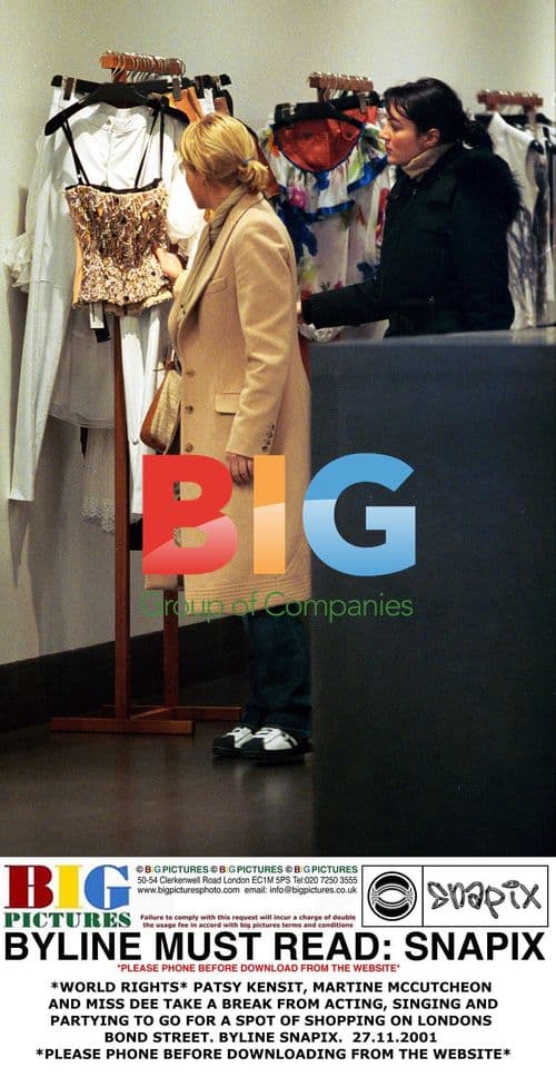 PATSY KENSIT, MARTINE MCCUTCHEON and MISS DEE Shopping on Bond Street