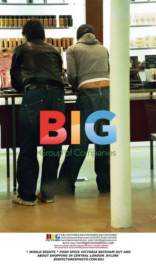 Posh Spice Victoria Beckham Shopping in Central London