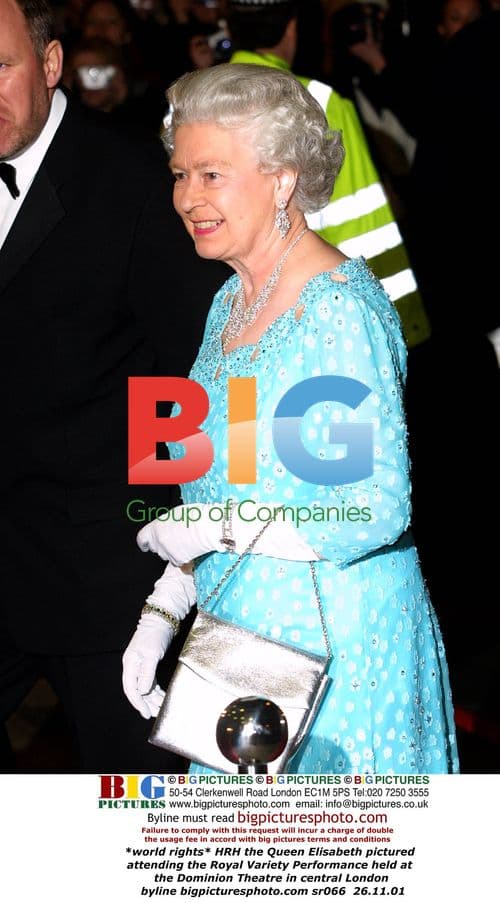 Queen Elisabeth at Royal Variety Performance