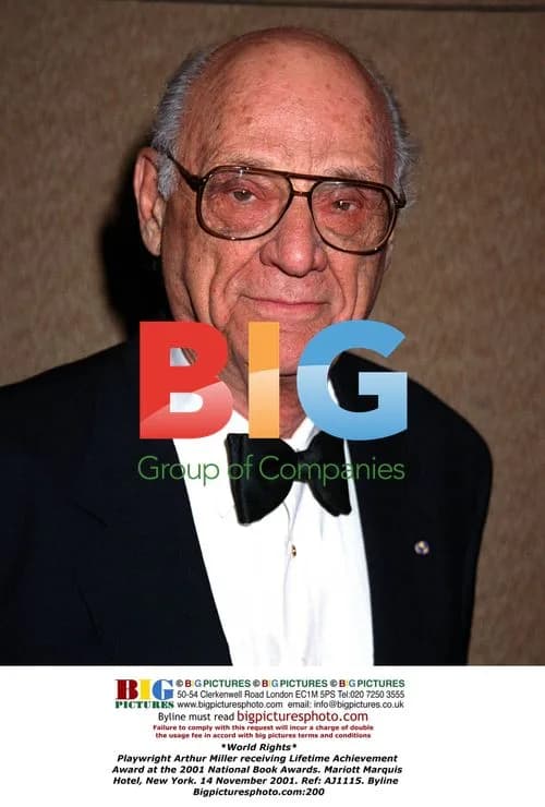 Arthur Miller Receives Lifetime Achievement Award