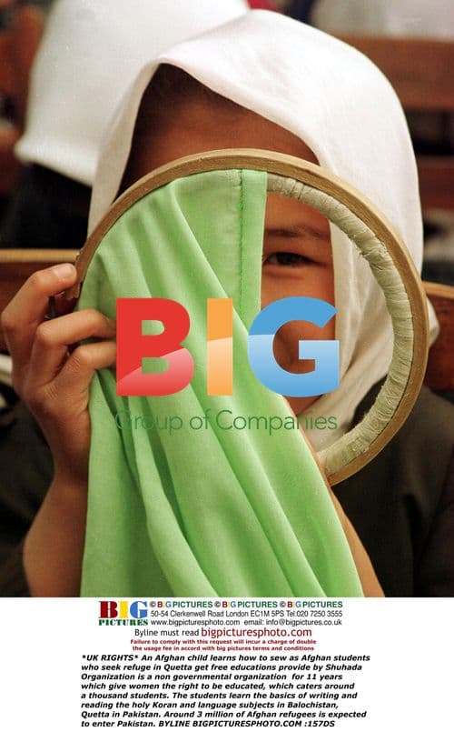 Afghan refugee students learn to sew in Quetta