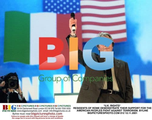 Residents of Rome Demonstrate Support for American Fight Against Terrorism