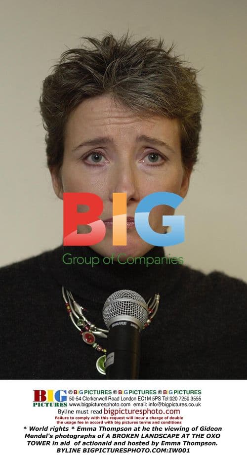 Emma Thompson at Gideon Mendel photo viewing