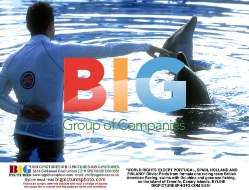 Olivier Panis swims with Dolphins in Tenerife
