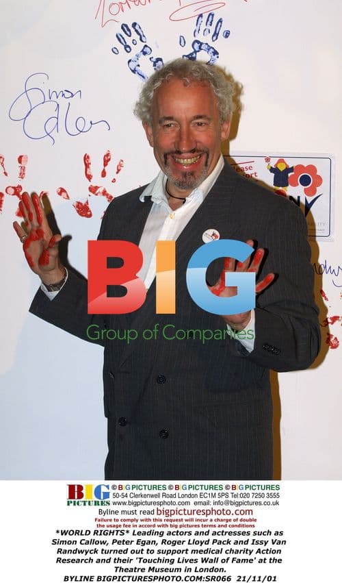 Actors Support Medical Charity