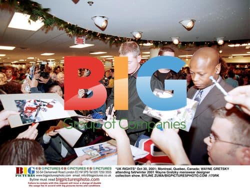 Wayne Gretzky at Fall/Winter 2001 Menswear Show