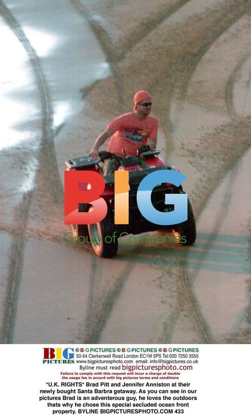 Brad Pitt and Jennifer Anniston at Ocean Front Home