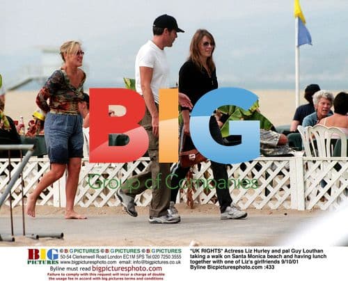 Liz Hurley and Guy Louthan on Santa Monica beach