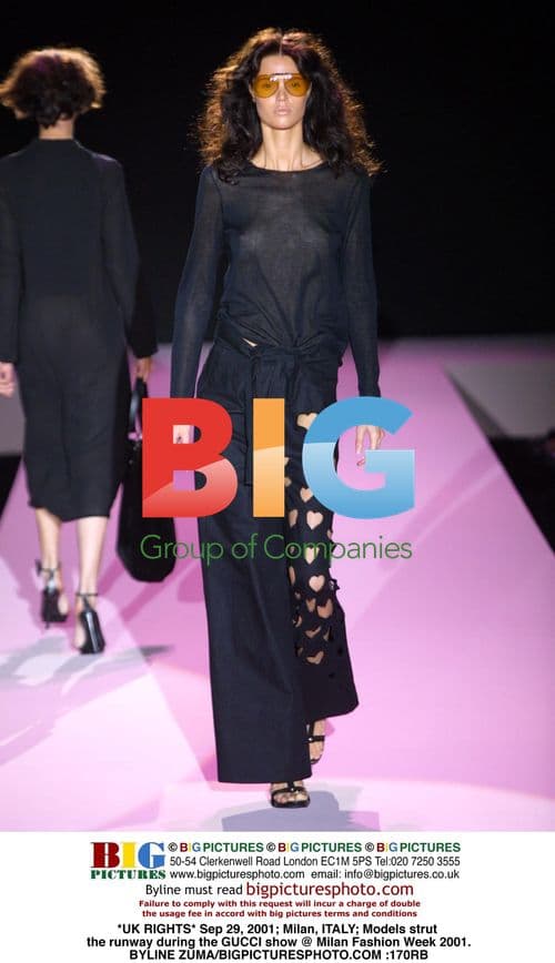 GUCCI Show at Milan Fashion Week 2001