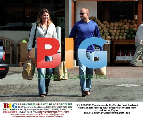 Steffie Graf and Andre Agassi shop for baby in Vegas