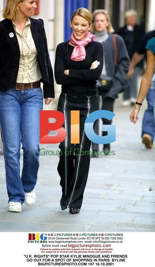 Kylie Minogue and Friends Go Shopping in Paris