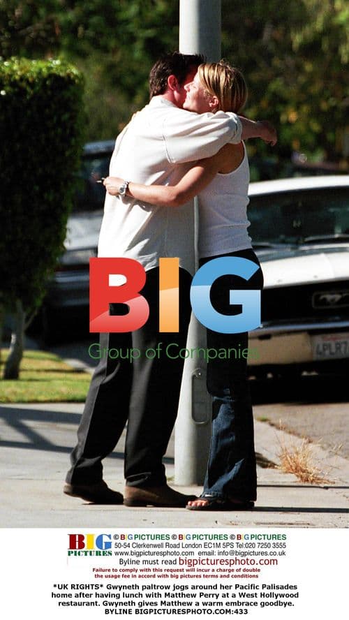 Gwyneth Paltrow and Matthew Perry