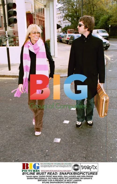 Noel Gallagher and Girlfriend Shopping