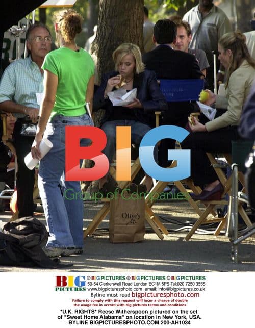 Reese Witherspoon on set of "Sweet Home Alabama"