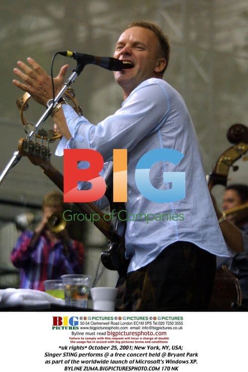 Sting Performs at Windows XP Launch Concert