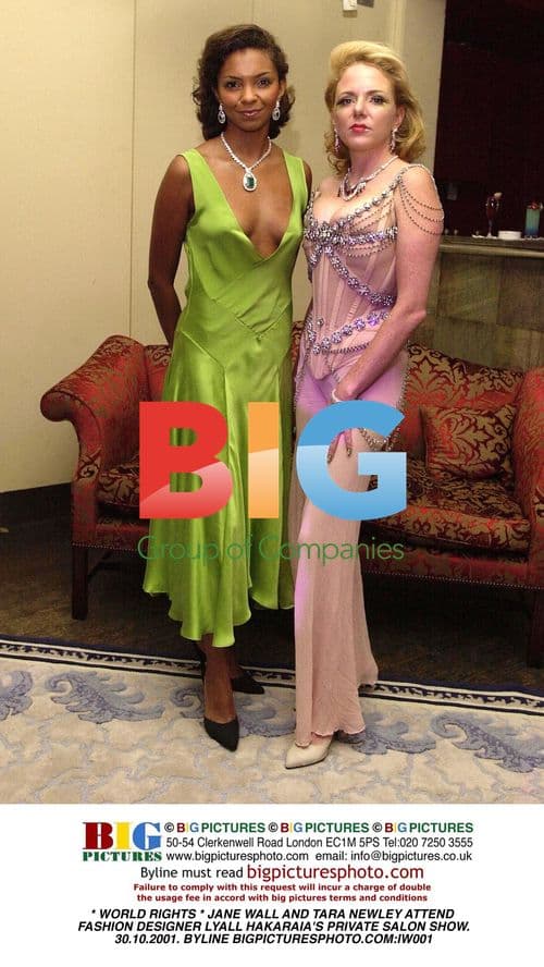 Jane Wall and Tara Newley at Lyall Hakaraia's Fashion Show