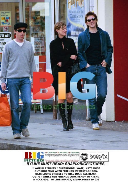 Kate Moss Shopping with Friends