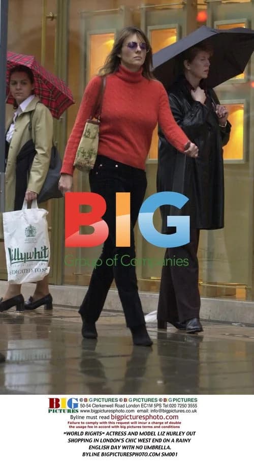 Liz Hurley Shopping in London