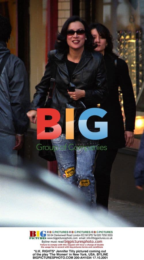 Jennifer Tilly leaves 'The Women' play in NYC