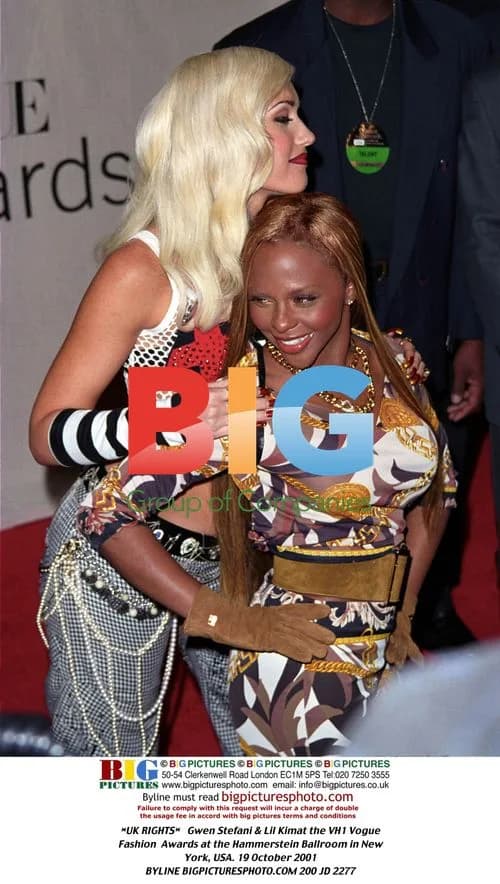 Gwen Stefani & Lil Kim at VH1 Fashion Awards