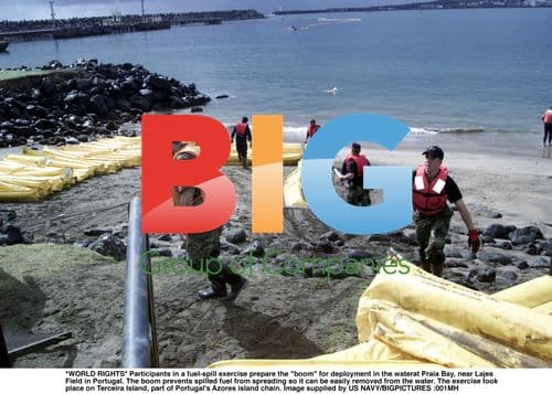 Fuel-spill exercise in Portugal's Azores