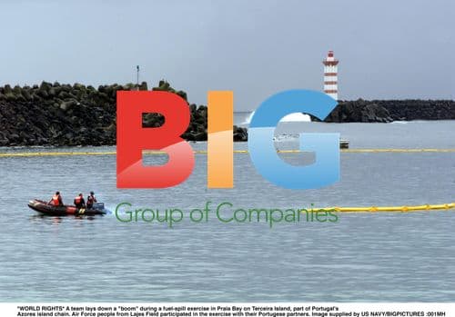 Fuel-spill exercise in Praia Bay, Azores