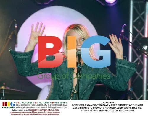 Spice Girl Emma Bunton Performs Free Paris Concert