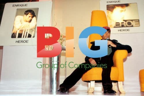 Enrique Iglesias Promotes 'Escape' in Mexico City