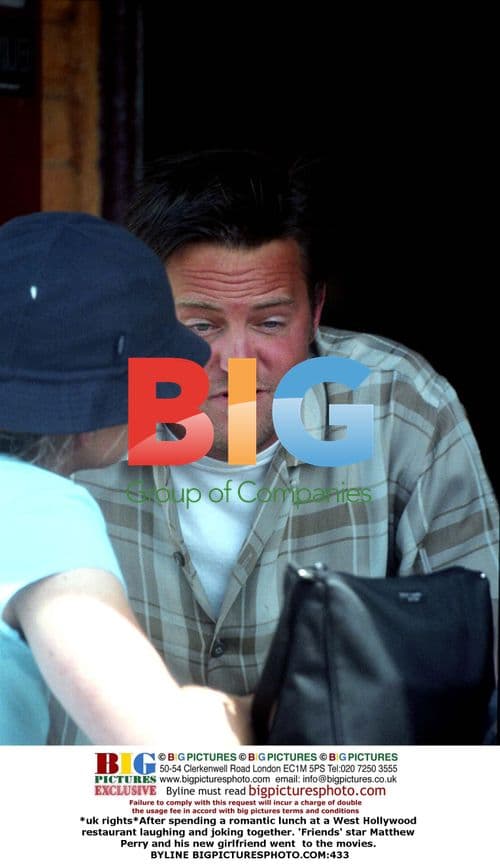 Matthew Perry and girlfriend spotted on lunch date