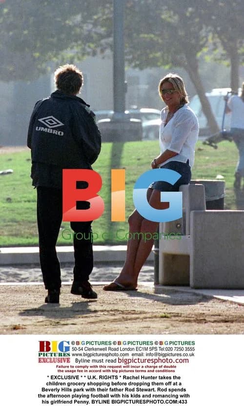 Rachel Hunter and Rod Stewart with kids