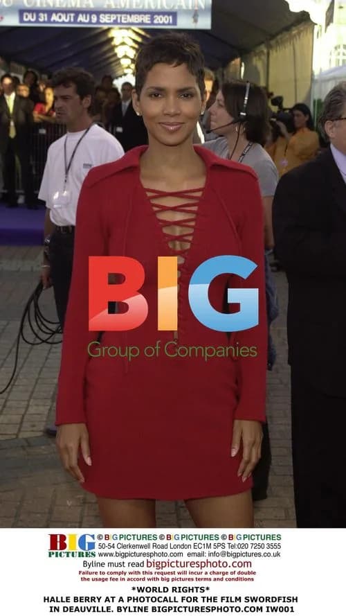 Halle Berry at 'Swordfish' Photocall