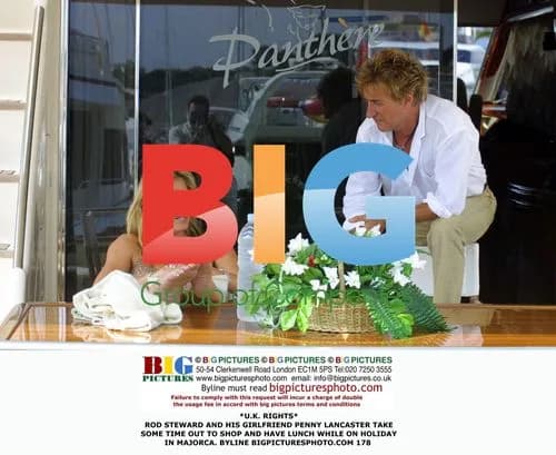 Rod Stewart and Girlfriend Shop in Majorca