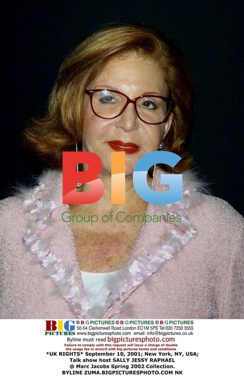 SALLY JESSY RAPHAEL at Marc Jacobs Spring 2002