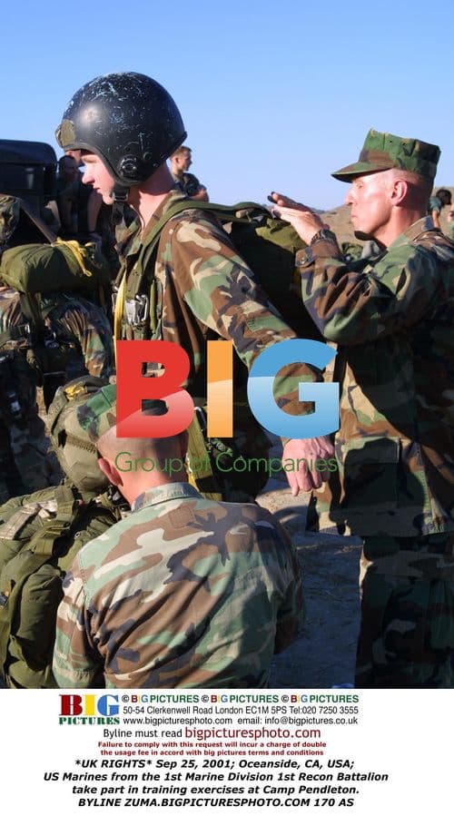 US Marines from 1st Recon Battalion training