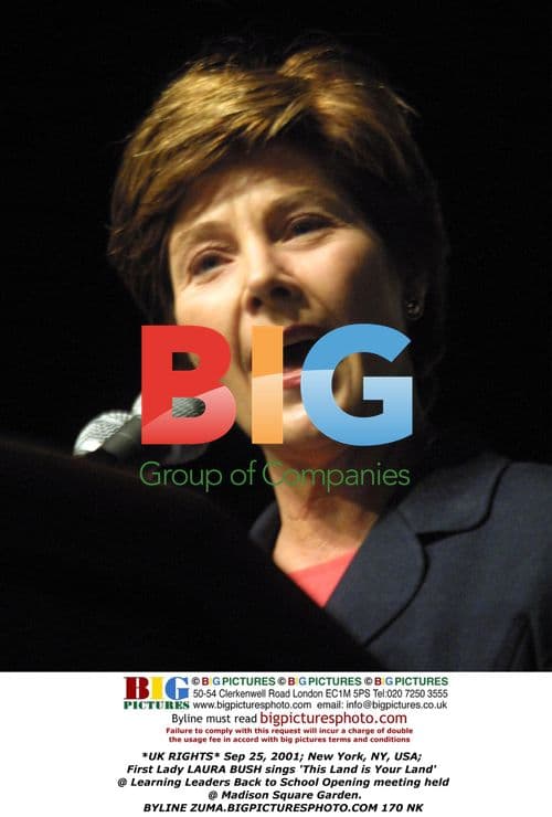 Laura Bush sings 'This Land is Your Land'